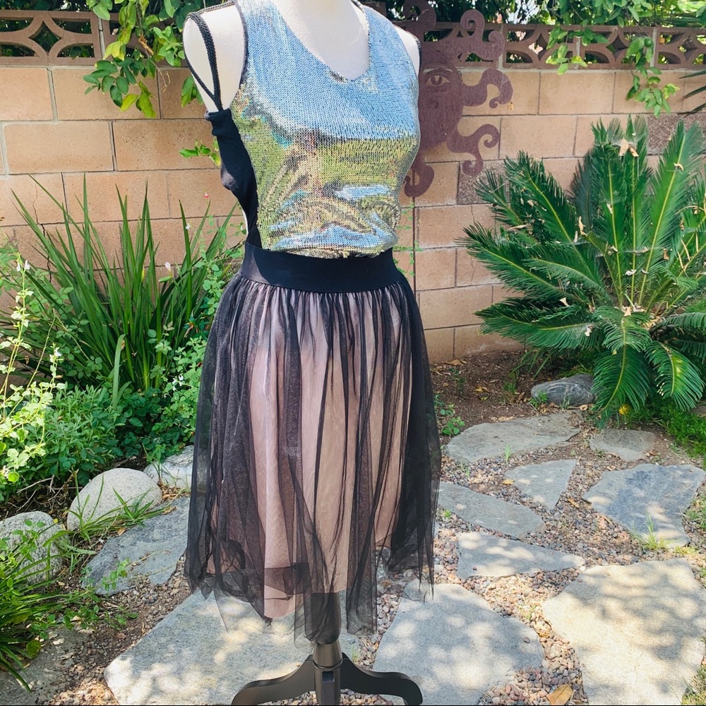 Flirty and Feminine Skirt by:  HeartSoul